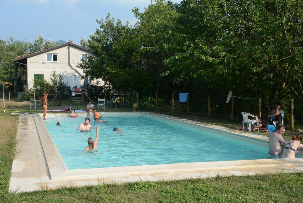 Friendly Holiday Homes Garbagna Luaran gambar