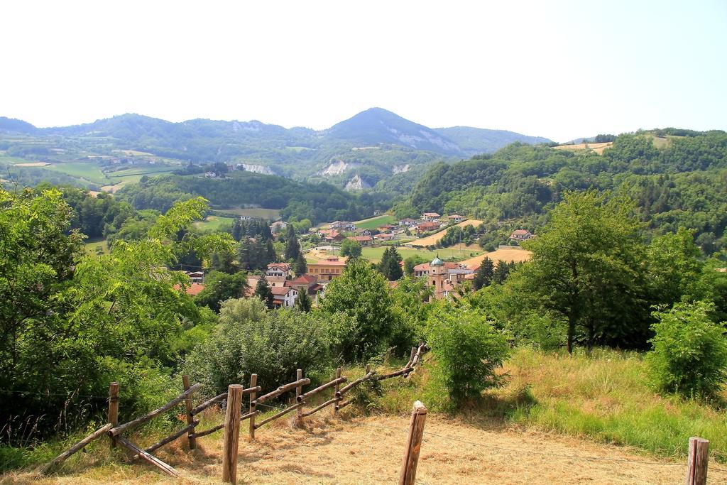 Friendly Holiday Homes Garbagna Luaran gambar