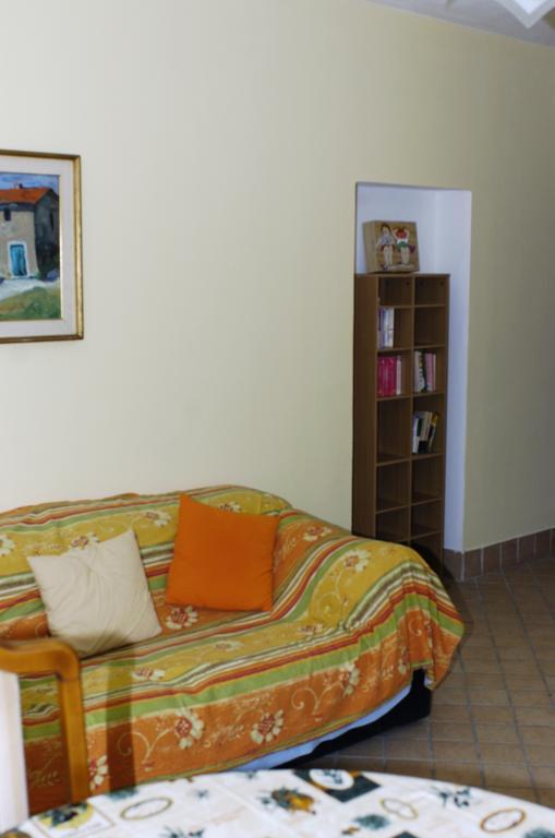 Friendly Holiday Homes Garbagna Luaran gambar